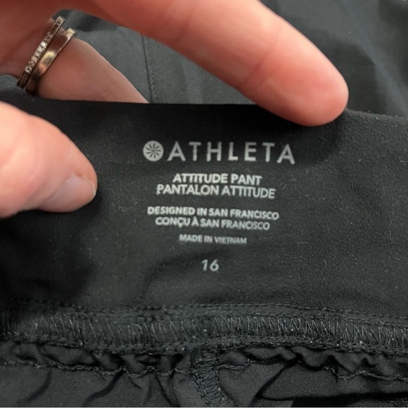 ATHLETA Attitude High Rise Ruched Jogger Pant s/988416-00 - Picture 8 of 11